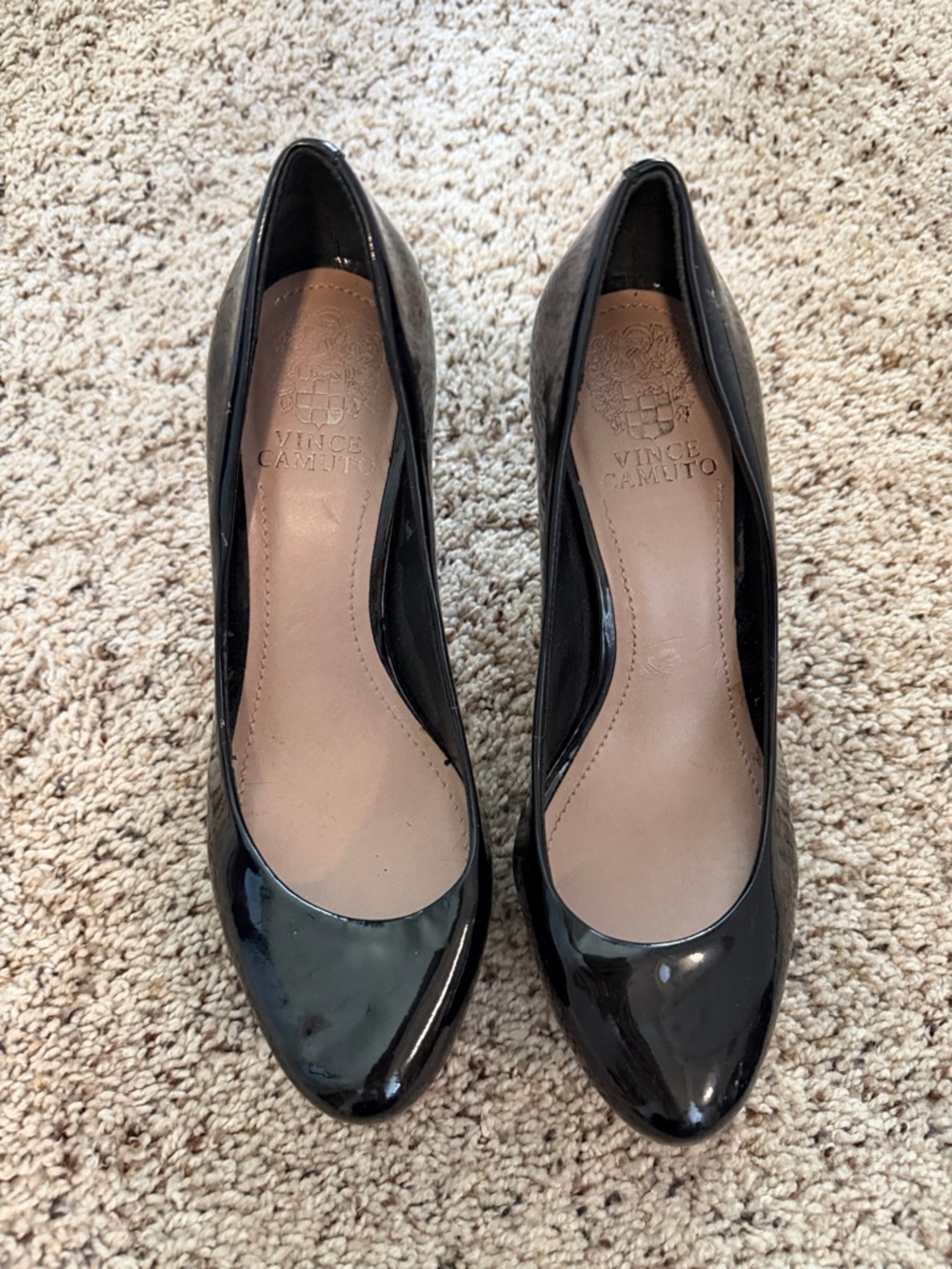 Vince Camuto Black Patent Leather Pointed-Toe Pumps